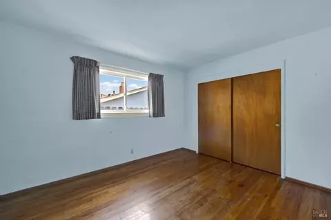 Bedroom - 362 Deanza Dr, Vallejo, CA 94589 photo 1 of 10