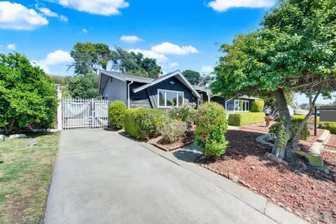 Exterior - 362 Deanza Dr, Vallejo, CA 94589 photo 2 of 20