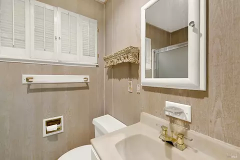 Bath - 362 Deanza Dr, Vallejo, CA 94589 photo 2 of 4