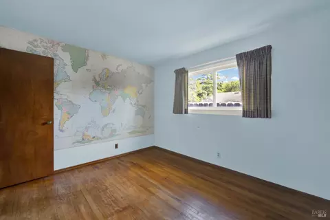 Bedroom - 362 Deanza Dr, Vallejo, CA 94589 photo 3 of 10