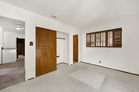 Bedroom - 362 Deanza Dr, Vallejo, CA 94589 photo 8 of 10