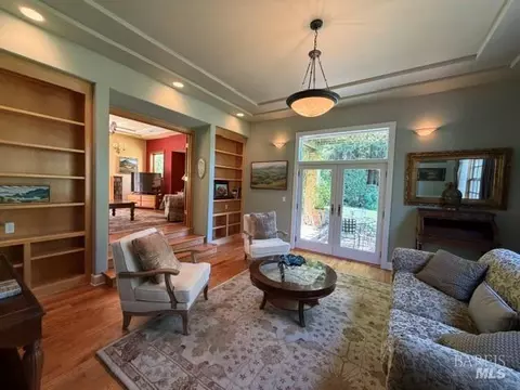 Living - Undisclosed, Occidental, CA 95465 photo 5 of 8