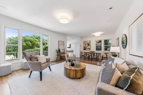 Living - 215 Chapman Dr, Corte Madera, CA 94925 photo 1 of 2