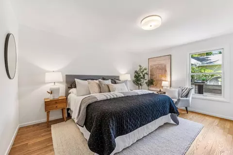 Bedroom - 215 Chapman Dr, Corte Madera, CA 94925 photo 1 of 4
