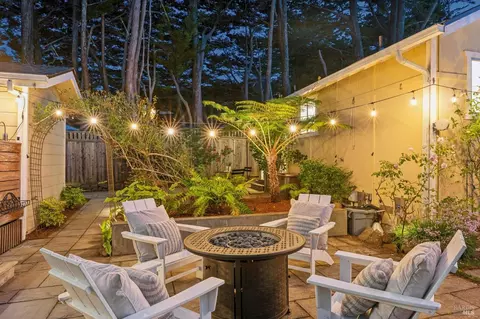 Exterior - 215 Chapman Dr, Corte Madera, CA 94925 photo 8 of 23