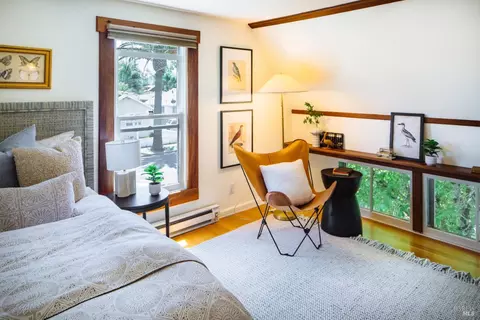 Bedroom - 210 W 3rd St, Cloverdale, CA 95425 photo 5 of 5