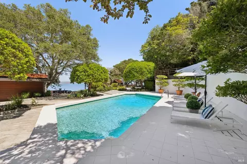 Exterior - 4200 Paradise Dr, Tiburon, CA 94920 photo 3 of 16