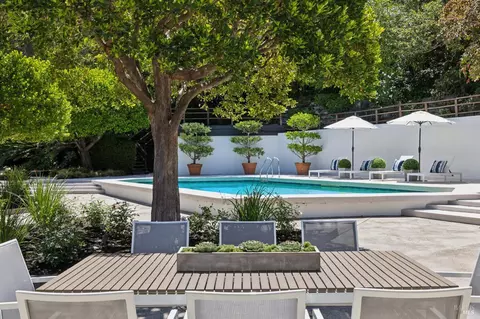 Exterior - 4200 Paradise Dr, Tiburon, CA 94920 photo 14 of 16