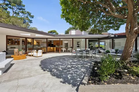 Exterior - 4200 Paradise Dr, Tiburon, CA 94920 photo 10 of 16
