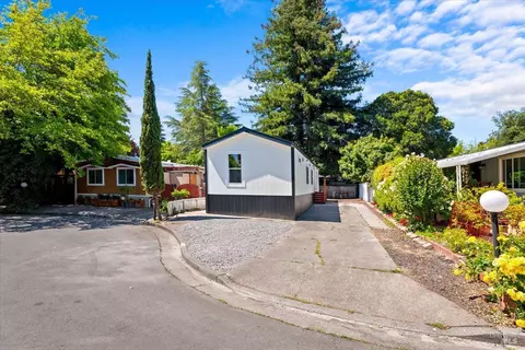 710 Corte Blanco, Rohnert Park, CA 94928
