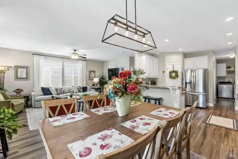 302 Robert Way, Napa, CA 94558 photo 15