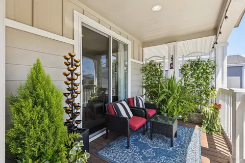 302 Robert Way, Napa, CA 94558 photo 3