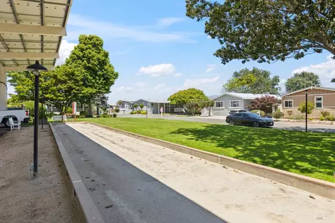 302 Robert Way, Napa, CA 94558 photo 43