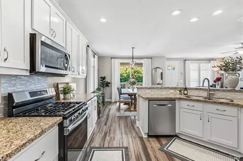 302 Robert Way, Napa, CA 94558 photo 11
