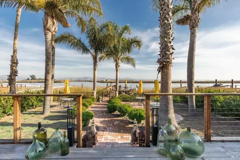 1730 Milton Rd, Napa, CA 94559
