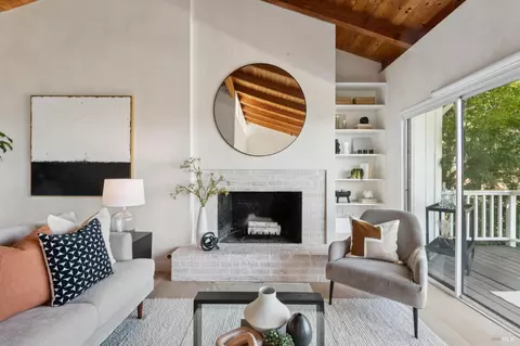 Living - 69 Crescent Ave, Sausalito, CA 94965 photo 3 of 7