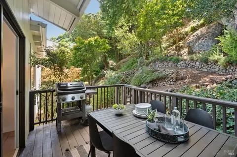 Exterior - 69 Crescent Ave, Sausalito, CA 94965 photo 2 of 12