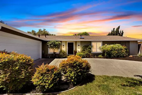 308 Panorama Ct, Benicia, CA 94510