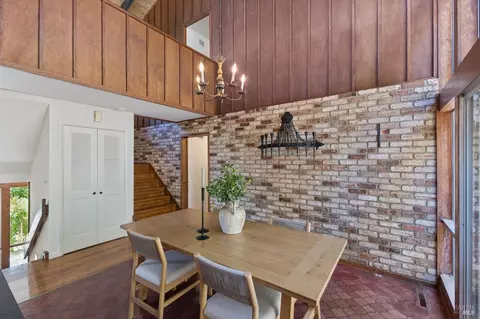 Dining - 1528 Summit Rd, Berkeley, CA 94708 photo 4 of 6