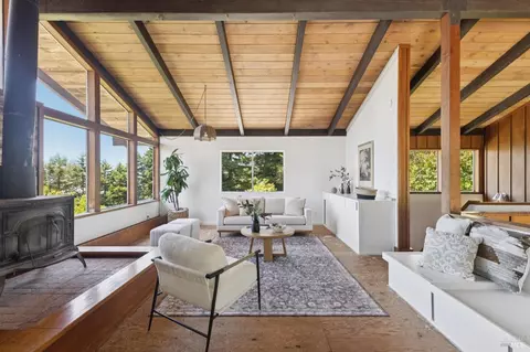 Living - 1528 Summit Rd, Berkeley, CA 94708 photo 3 of 10