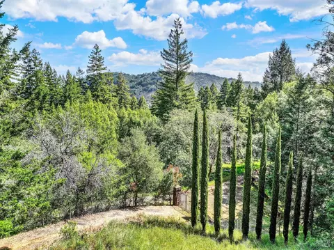 4615 Dry Creek Rd, Napa, CA 94558