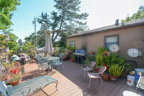 Exterior - 621 La Cadena St, Vallejo, CA 94590 photo 13 of 17