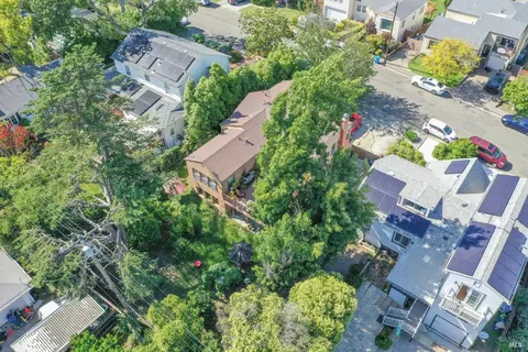 View/Area - 621 La Cadena St, Vallejo, CA 94590 photo 4 of 7