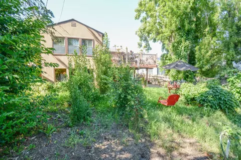 Exterior - 621 La Cadena St, Vallejo, CA 94590 photo 6 of 17