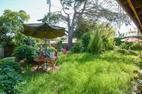 Exterior - 621 La Cadena St, Vallejo, CA 94590 photo 3 of 17