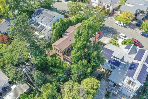 View/Area - 621 La Cadena St, Vallejo, CA 94590 photo 4 of 7