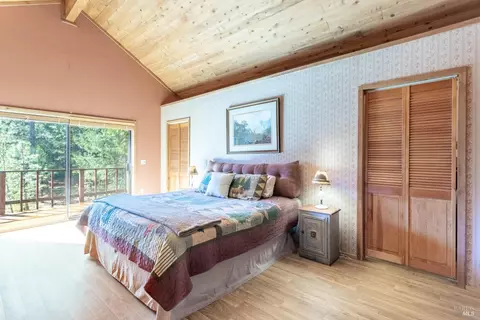 Bedroom - 35193 Eagle Ln, Shingletown, CA 96088 photo 1 of 3
