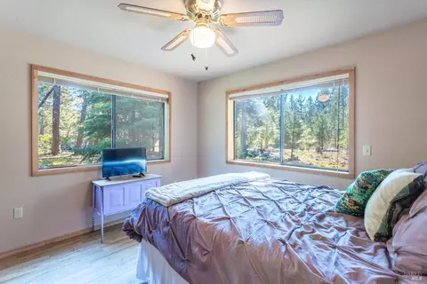 Bedroom - 35193 Eagle Ln, Shingletown, CA 96088 photo 3 of 3