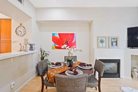 Dining - 40 Moon Shadow Dr, Milpitas, CA 95035 photo 3 of 5