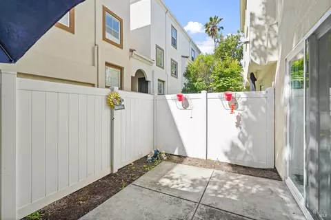 Exterior - 40 Moon Shadow Dr, Milpitas, CA 95035 photo 4 of 10