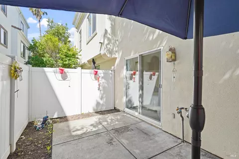 Exterior - 40 Moon Shadow Dr, Milpitas, CA 95035 photo 5 of 10