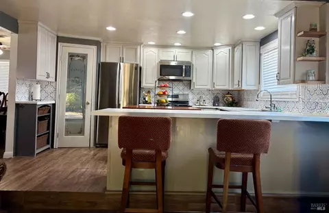 Kitchen - 148 Daffodil Cir, Vallejo, CA 94591 photo 2 of 4