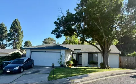 148 Daffodil Cir, Vallejo, CA 94591