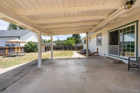 Exterior - 160 Gobalet Ln, Ukiah, CA 95482 photo 22 of 25