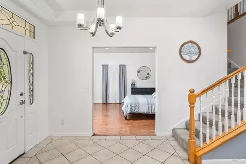 Entry Way - 160 Gobalet Ln, Ukiah, CA 95482 photo 1 of 3