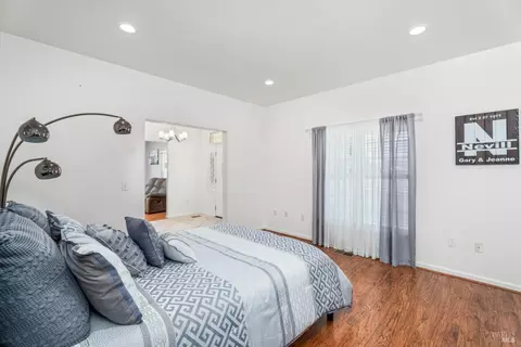 Bedroom - 160 Gobalet Ln, Ukiah, CA 95482 photo 2 of 11