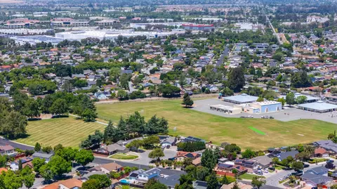 View/Area - 36862 Walnut St, Newark, CA 94560 photo 2 of 8