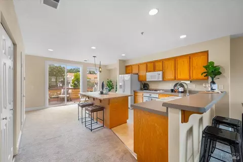 Kitchen - 19 Johnson St, Windsor, CA 95492 photo 1 of 4