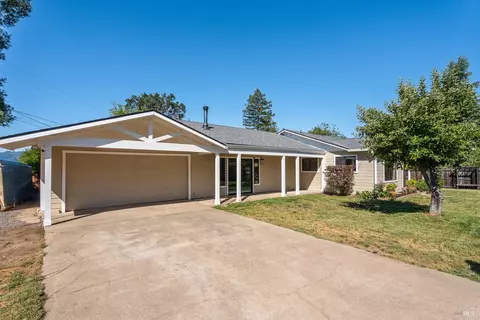 Exterior - 2260 Old River Rd, Ukiah, CA 95482 photo 4 of 10