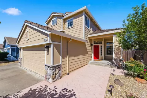 8014 Manchester Ave, Rohnert Park, CA 94928