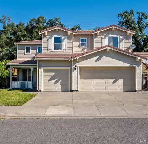 478 Beltrami Dr, Ukiah, CA 95482
