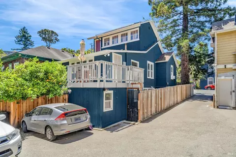 215 Tunnel Ave, Richmond, CA 94801