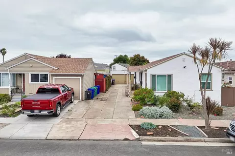 1507 Oscar St, Richmond, CA 94804