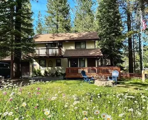12505 Sugarloaf Ln, Old Station, CA 96071