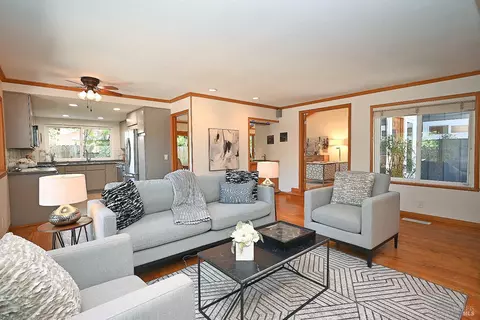 Living - 528 Fireside Ct, Walnut Creek, CA 94598 photo 3 of 3