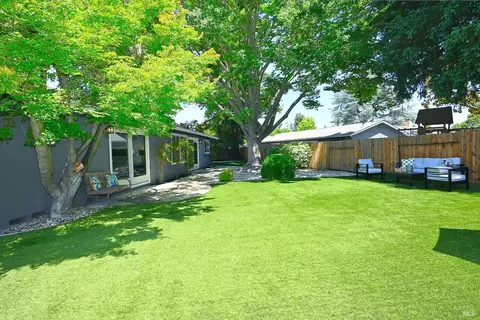 Exterior - 528 Fireside Ct, Walnut Creek, CA 94598 photo 13 of 26